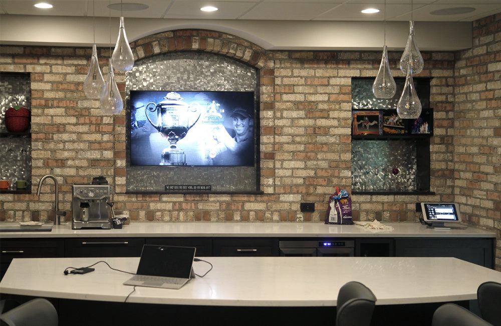 RTI in the "Driver" Seat for Multizone AV System