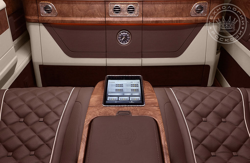 Luxury Lane